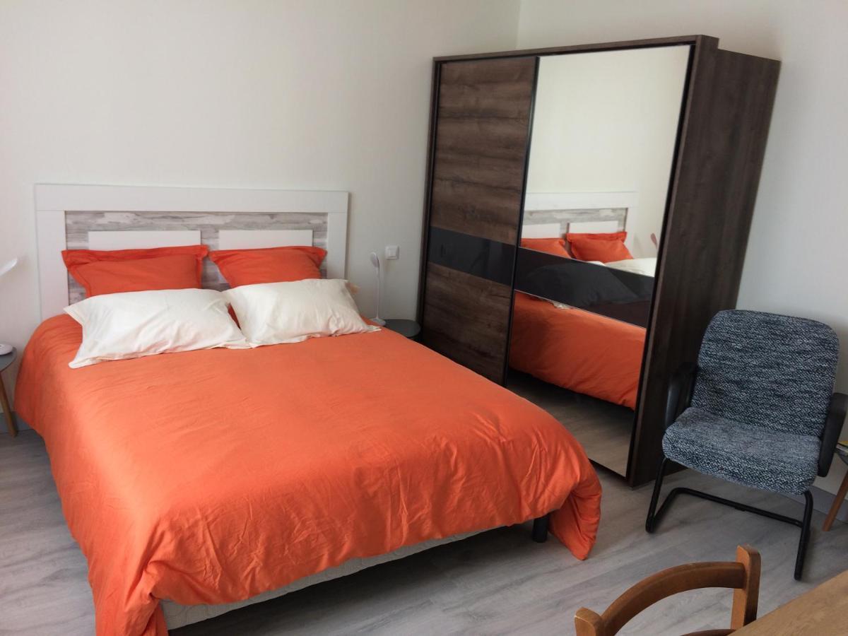 La Parenthese Hotel Saintes Eksteriør billede